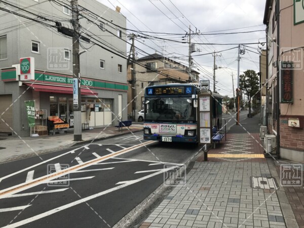 篠崎街道　篠崎新町商店街入口　バス停